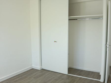 Appartement - 3 pièces - 58,92 m² - Orléans - Photo 4