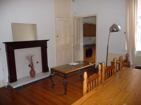 2 bedroom ground floor flat to rent - Photo 1