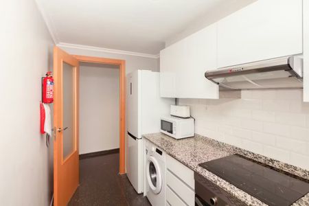 Carrer Aben al Abbar, Valencia, Valencian Community 46021 - Foto 2