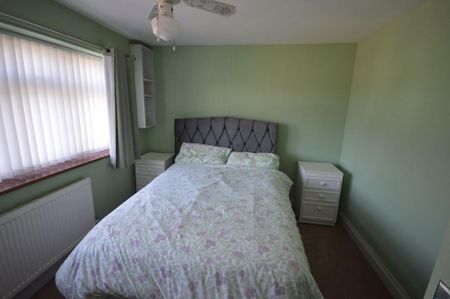 2 bedroom house share to rent - Photo 2
