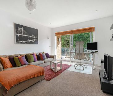 2 bedroom flat to rent - Photo 4