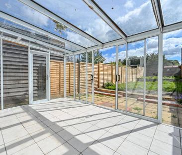 3 bedroom terraced house to rent - Photo 4