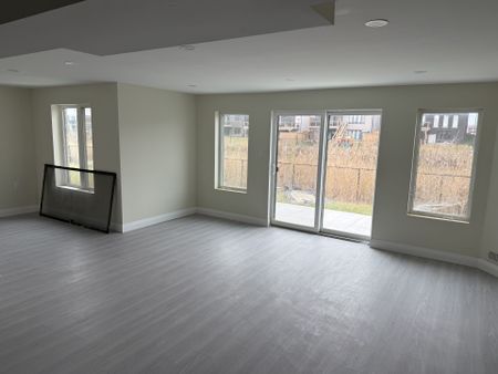 For Lease - 1266 Silverfox Drive Unit# Basement, London North, Ontario - Photo 4