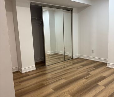 For Lease - 1150 Lambton Drive, Oakville, Ontario - Photo 2