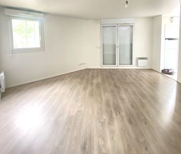 Location Appartement 1 pièce 36m² - Photo 4