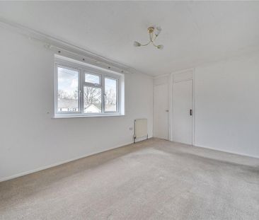 2 bedroom semi-detached house to rent - Photo 5