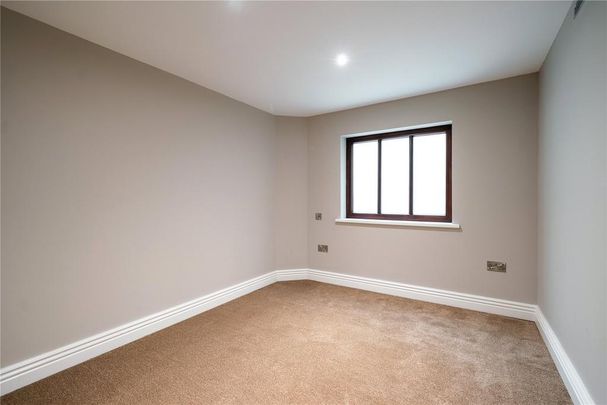 2 bedroom duplex to rent - Photo 1