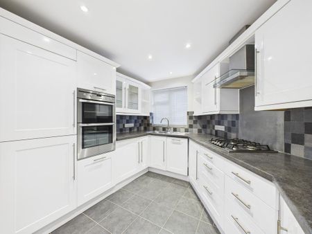 1 bedroom end of terrace house to rent - Photo 2