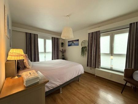 Appartement te huur in Sint-Amandsberg - Photo 2