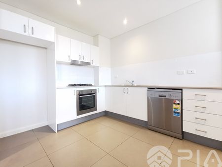 33/20-24 Sorrell St PARRAMATTA - Photo 3
