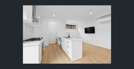 LAKESIDE LIVING IN PRIME LOCATION! - Photo 4