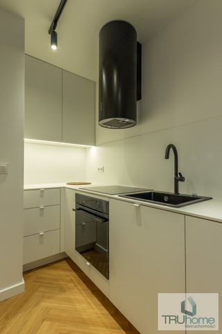 C.O. podłogowe, balkon, garaż | 1-sza Dzielnica - Zdjęcie 5