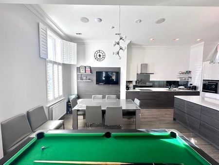 3 bedroom apartment to rent - Photo 2