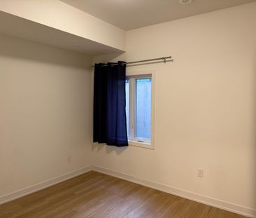 For Lease - 7 Steckley House Lane Unit# 613, Richmond Hill, Ontario - Photo 6