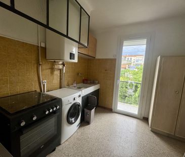 Location appartement Marseille 7ème (13007) - Photo 5