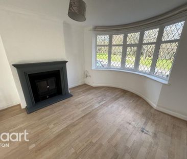 3 bedroom end of terrace house to rent - Photo 2