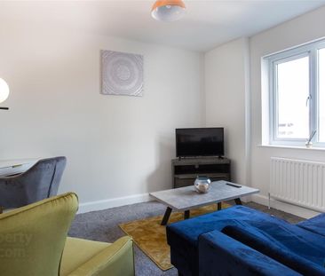 Apartment 610 College Court Central, 56 King Street, Belfast, BT1 6BZ - Photo 6