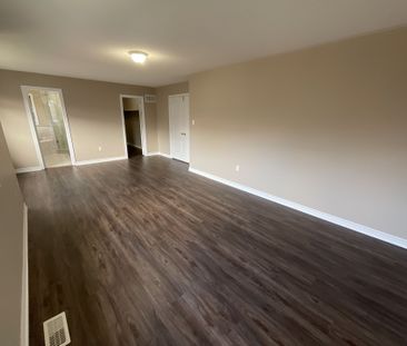 For Lease - 54 Kindy Street, Markham, Ontario - Photo 6