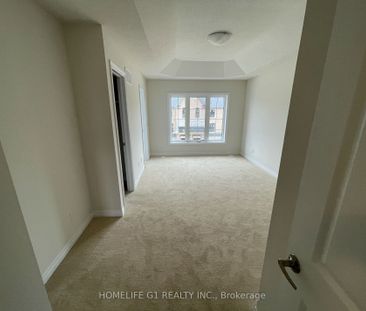 For Lease - 16 Morrison Crescent, Whitby, Ontario - Photo 2