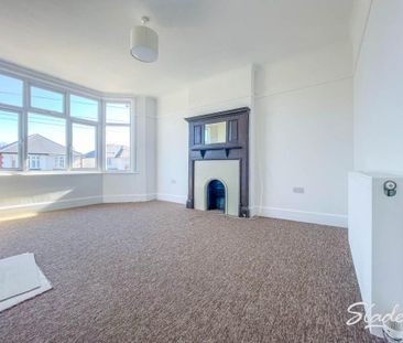 3 bedroom flat to rent - Photo 1