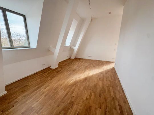 Erstbezug-Hochwertige drei Zimmerwohnung mit Dachterrasse im historischen Kloster Marienborn! - Photo 1