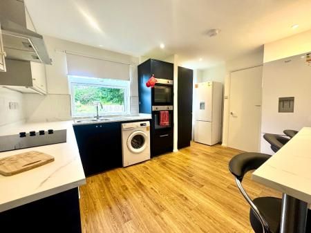 5 Bed Student Home - 50 Downs Road, Canterbury - Photo 4