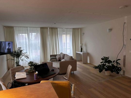 Mattenbiesstraat, Rotterdam, Nederland - Foto 1