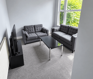 6 bedroom terraced house to rent - Photo 4