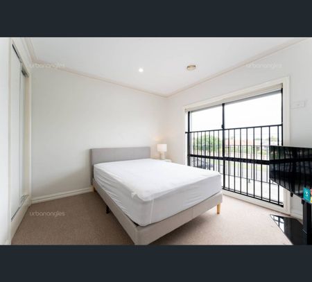 1H Oakwood Road, Albanvale, Vic 3021 - Photo 4