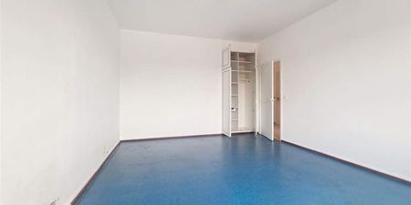 Appartement te huur in Elsene voor € 1.700 met 3 slaapkamers - Photo 2