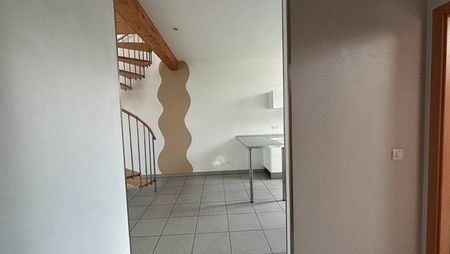 A louer : superbe F2 à Longeville les saint - avold - Photo 3