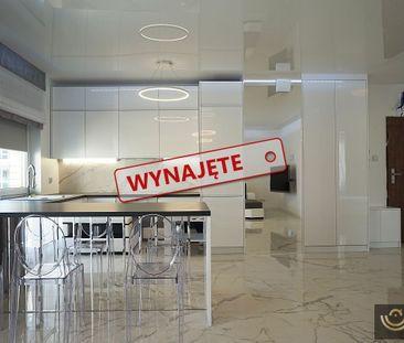 Dwupokojowe mieszkanie wykończone w wysokim standardzie ! - Zdjęcie 6