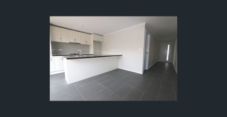 Low maintenance living - Photo 2