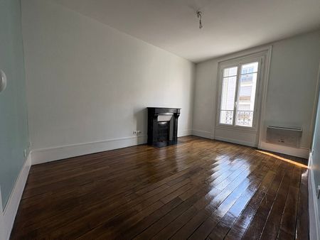 Appartement Clamart 3 pièce(s) 55.14 m2 - Photo 2