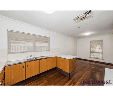 17 Scole Place, Huntingdale, WA 6110 - Photo 5