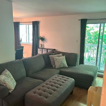 5 ½ STYLE CONDO – Val-Bélair –Disponible maintenant - Photo 3