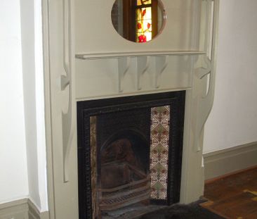 6 Ivy Street, Islington NSW 2296 - House For Rent | Domain - Photo 2