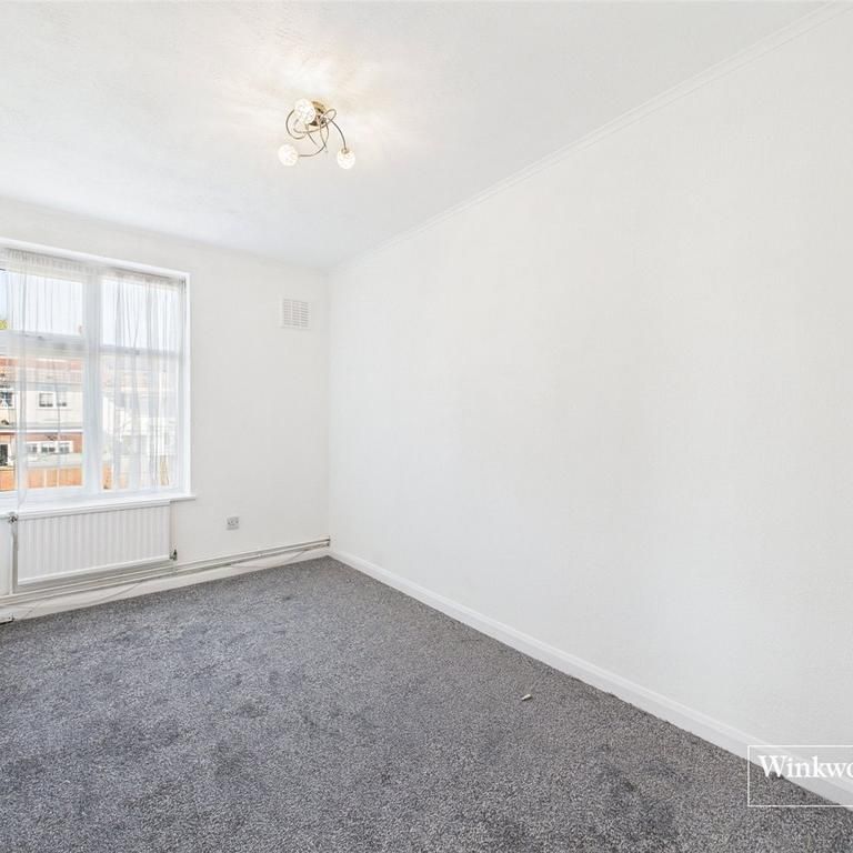 3 bedroom apartment to rent - Photo 1