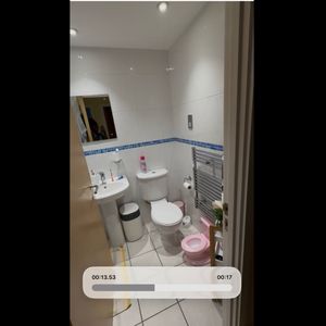 Room in a Shared Flat, Jigger Mast House, SE18 - Photo 2