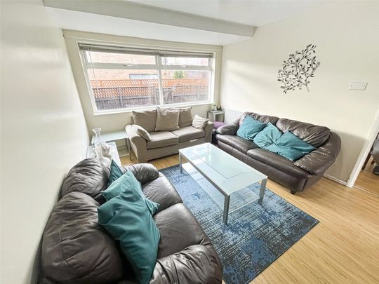 3 bedroom house to rent - Photo 1