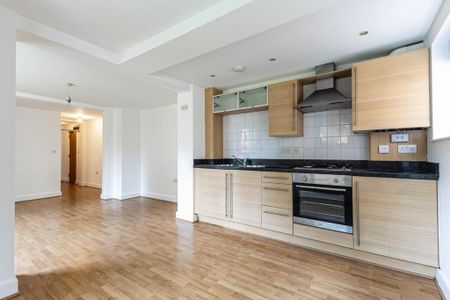 1 bedroom flat to rent - Photo 5