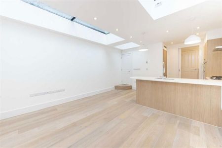 3 bedroom terraced house to rent - Photo 4