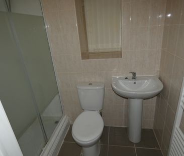 Alexandra Road Flat 1 - Photo 1