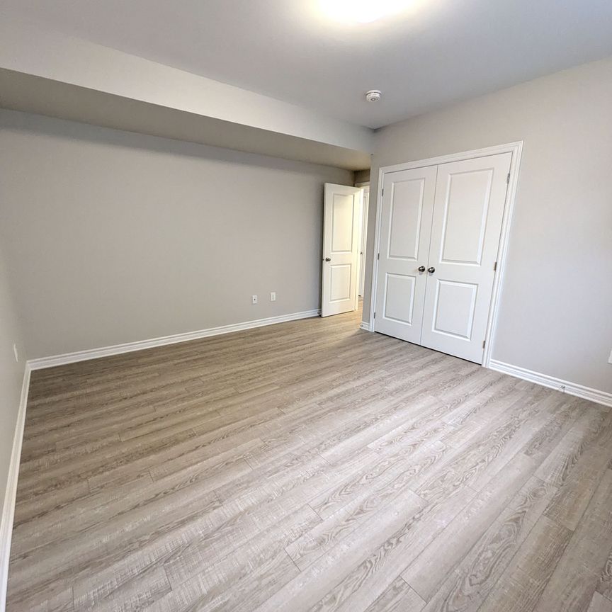 For Lease - 903 Cologne Street, Russell, Ontario - Photo 1