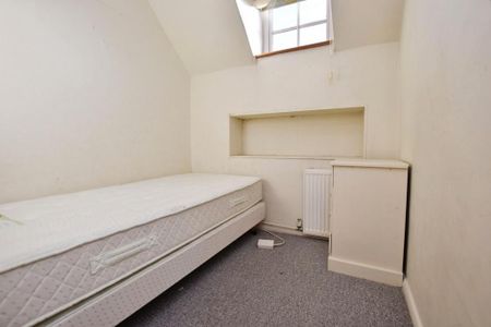 4 bedroom chalet to rent - Photo 5