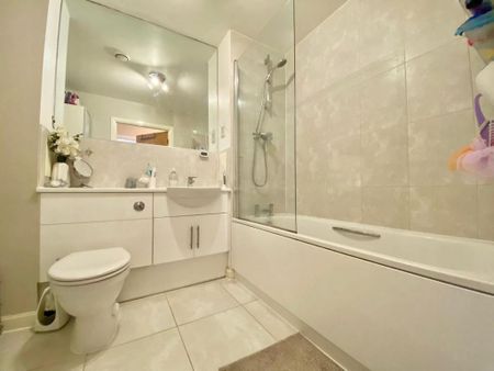 1 bedroom flat to rent - Photo 3