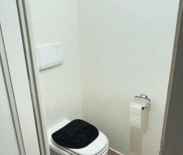 Appartement de 3 pièces au rez-de-chaussée situé à Genève 1202 - Photo 4