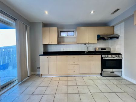 For Lease - 72 Fortune Crescent Unit# Walkout Basement Only, Richmond Hill, Ontario - Photo 3