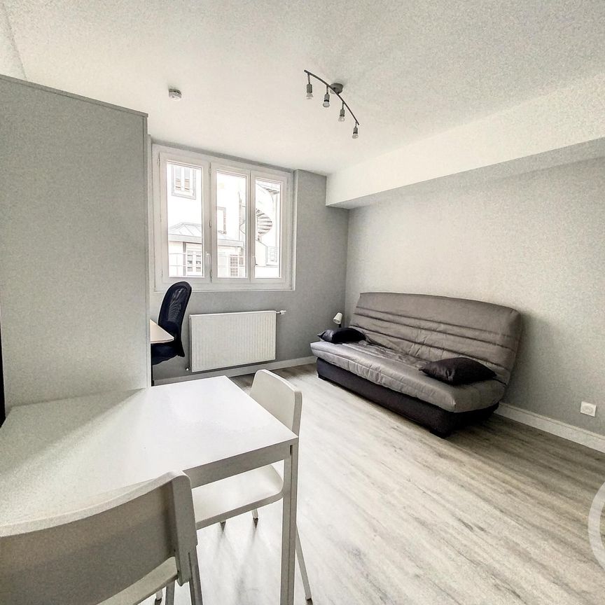 Location Appartement 1 pièce 19m² CHAMALIERES 63400 - Photo 1