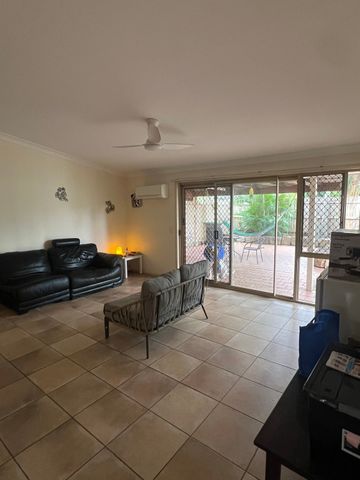 Sinnamon Park - Photo 2